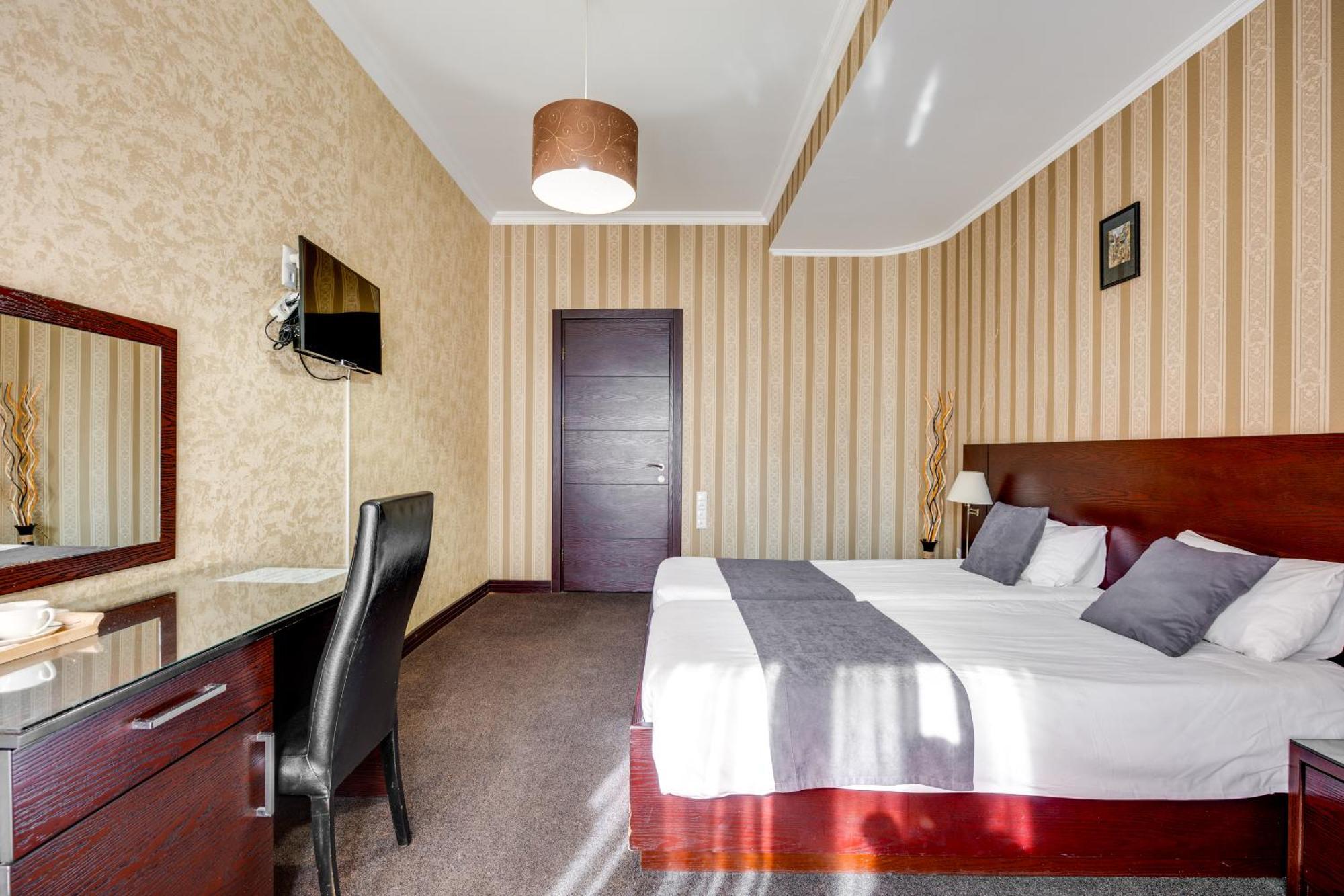 Sololaki Inn Tbilisi Exterior photo
